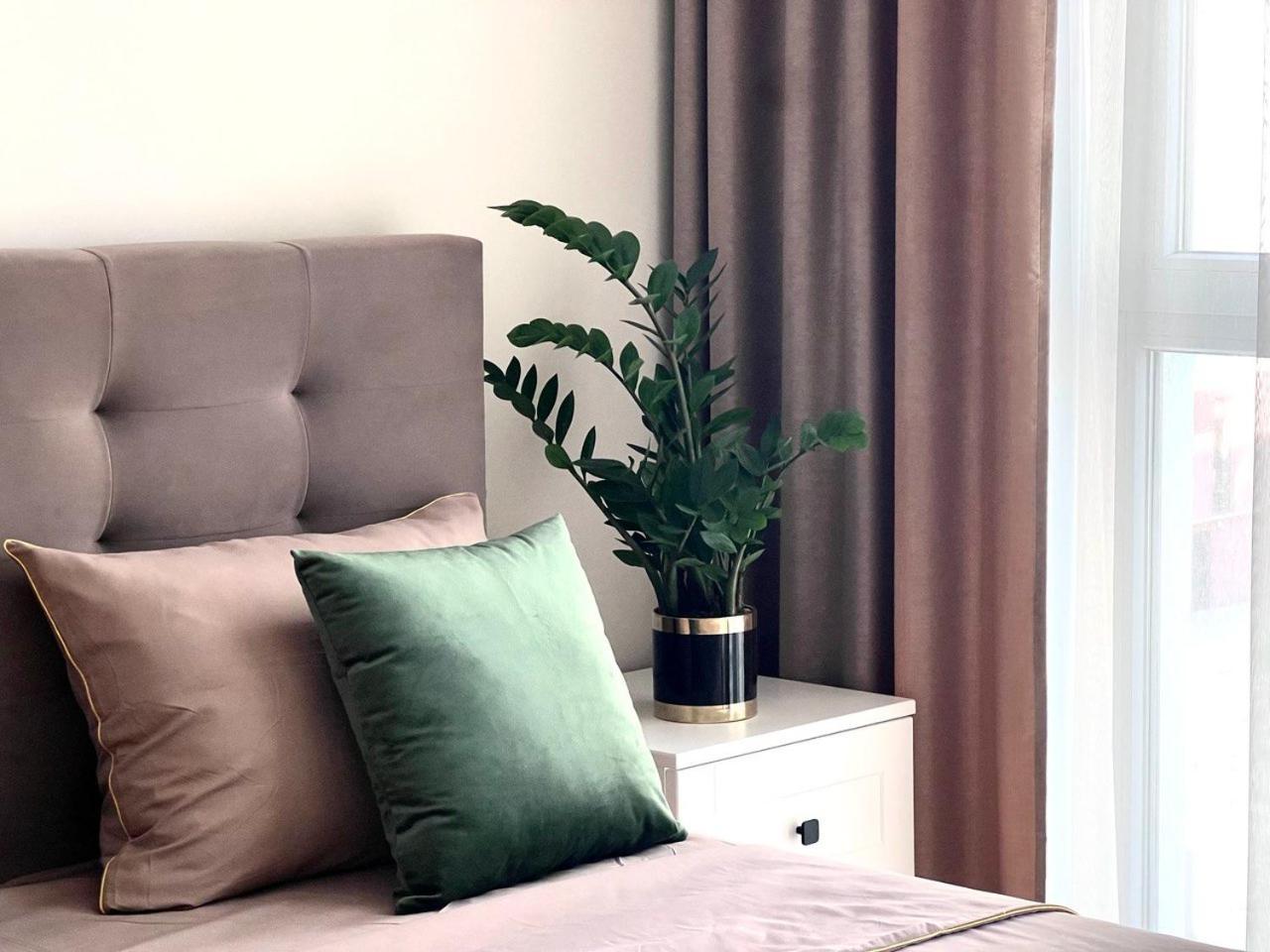 Apartments Vip Avalon إلفيف المظهر الخارجي الصورة