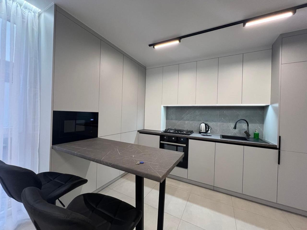 Apartments Vip Avalon إلفيف المظهر الخارجي الصورة